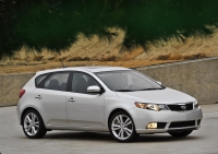 Kia Forte Hatchback (1 generation) 1.6 GDI AT (140 HP) image, Kia Forte Hatchback (1 generation) 1.6 GDI AT (140 HP) images, Kia Forte Hatchback (1 generation) 1.6 GDI AT (140 HP) photos, Kia Forte Hatchback (1 generation) 1.6 GDI AT (140 HP) photo, Kia Forte Hatchback (1 generation) 1.6 GDI AT (140 HP) picture, Kia Forte Hatchback (1 generation) 1.6 GDI AT (140 HP) pictures