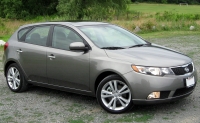 Kia Forte Hatchback (1 generation) 1.6 GDI AT (140 HP) image, Kia Forte Hatchback (1 generation) 1.6 GDI AT (140 HP) images, Kia Forte Hatchback (1 generation) 1.6 GDI AT (140 HP) photos, Kia Forte Hatchback (1 generation) 1.6 GDI AT (140 HP) photo, Kia Forte Hatchback (1 generation) 1.6 GDI AT (140 HP) picture, Kia Forte Hatchback (1 generation) 1.6 GDI AT (140 HP) pictures