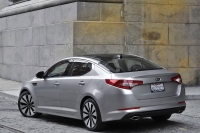 Kia K5 Saloon (1 generation) 2.0 LPi MT (144 HP) image, Kia K5 Saloon (1 generation) 2.0 LPi MT (144 HP) images, Kia K5 Saloon (1 generation) 2.0 LPi MT (144 HP) photos, Kia K5 Saloon (1 generation) 2.0 LPi MT (144 HP) photo, Kia K5 Saloon (1 generation) 2.0 LPi MT (144 HP) picture, Kia K5 Saloon (1 generation) 2.0 LPi MT (144 HP) pictures