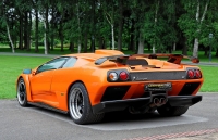 Lamborghini Diablo GT coupe 2-door (2 generation) 6.0 GT MT (575 hp) image, Lamborghini Diablo GT coupe 2-door (2 generation) 6.0 GT MT (575 hp) images, Lamborghini Diablo GT coupe 2-door (2 generation) 6.0 GT MT (575 hp) photos, Lamborghini Diablo GT coupe 2-door (2 generation) 6.0 GT MT (575 hp) photo, Lamborghini Diablo GT coupe 2-door (2 generation) 6.0 GT MT (575 hp) picture, Lamborghini Diablo GT coupe 2-door (2 generation) 6.0 GT MT (575 hp) pictures