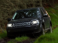 Land Rover Freelander Crossover (2 generation) 2.2 TD4 AT 4WD (150hp) SE image, Land Rover Freelander Crossover (2 generation) 2.2 TD4 AT 4WD (150hp) SE images, Land Rover Freelander Crossover (2 generation) 2.2 TD4 AT 4WD (150hp) SE photos, Land Rover Freelander Crossover (2 generation) 2.2 TD4 AT 4WD (150hp) SE photo, Land Rover Freelander Crossover (2 generation) 2.2 TD4 AT 4WD (150hp) SE picture, Land Rover Freelander Crossover (2 generation) 2.2 TD4 AT 4WD (150hp) SE pictures