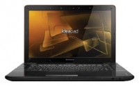 Lenovo IdeaPad Y560 (Core i3 330M 2130 Mhz/15.6