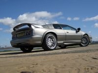 Lotus Esprit Coupe (5th generation) 2.2i MT Turbo Sport 300 (304 hp) image, Lotus Esprit Coupe (5th generation) 2.2i MT Turbo Sport 300 (304 hp) images, Lotus Esprit Coupe (5th generation) 2.2i MT Turbo Sport 300 (304 hp) photos, Lotus Esprit Coupe (5th generation) 2.2i MT Turbo Sport 300 (304 hp) photo, Lotus Esprit Coupe (5th generation) 2.2i MT Turbo Sport 300 (304 hp) picture, Lotus Esprit Coupe (5th generation) 2.2i MT Turbo Sport 300 (304 hp) pictures