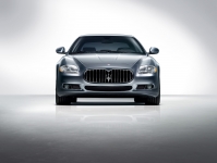 Maserati Quattroporte Sedan 4-door (5th generation) AT 4.2 (400 HP) avis, Maserati Quattroporte Sedan 4-door (5th generation) AT 4.2 (400 HP) prix, Maserati Quattroporte Sedan 4-door (5th generation) AT 4.2 (400 HP) caractéristiques, Maserati Quattroporte Sedan 4-door (5th generation) AT 4.2 (400 HP) Fiche, Maserati Quattroporte Sedan 4-door (5th generation) AT 4.2 (400 HP) Fiche technique, Maserati Quattroporte Sedan 4-door (5th generation) AT 4.2 (400 HP) achat, Maserati Quattroporte Sedan 4-door (5th generation) AT 4.2 (400 HP) acheter, Maserati Quattroporte Sedan 4-door (5th generation) AT 4.2 (400 HP) Auto