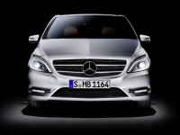 Mercedes-Benz B-Class Hatchback (W246) B 200 CDI BlueEfficiency 7G-DCT (156hp) Special series image, Mercedes-Benz B-Class Hatchback (W246) B 200 CDI BlueEfficiency 7G-DCT (156hp) Special series images, Mercedes-Benz B-Class Hatchback (W246) B 200 CDI BlueEfficiency 7G-DCT (156hp) Special series photos, Mercedes-Benz B-Class Hatchback (W246) B 200 CDI BlueEfficiency 7G-DCT (156hp) Special series photo, Mercedes-Benz B-Class Hatchback (W246) B 200 CDI BlueEfficiency 7G-DCT (156hp) Special series picture, Mercedes-Benz B-Class Hatchback (W246) B 200 CDI BlueEfficiency 7G-DCT (156hp) Special series pictures