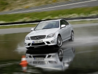 Mercedes-Benz C-Class AMG sedan 4-door (W204/S204) C 63 AMG SPEEDSHIFT PLUS 7G-Tronic (457 HP) image, Mercedes-Benz C-Class AMG sedan 4-door (W204/S204) C 63 AMG SPEEDSHIFT PLUS 7G-Tronic (457 HP) images, Mercedes-Benz C-Class AMG sedan 4-door (W204/S204) C 63 AMG SPEEDSHIFT PLUS 7G-Tronic (457 HP) photos, Mercedes-Benz C-Class AMG sedan 4-door (W204/S204) C 63 AMG SPEEDSHIFT PLUS 7G-Tronic (457 HP) photo, Mercedes-Benz C-Class AMG sedan 4-door (W204/S204) C 63 AMG SPEEDSHIFT PLUS 7G-Tronic (457 HP) picture, Mercedes-Benz C-Class AMG sedan 4-door (W204/S204) C 63 AMG SPEEDSHIFT PLUS 7G-Tronic (457 HP) pictures