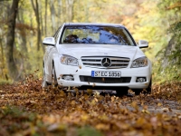 Mercedes-Benz C-Class Sedan 4-door (W204/S204) C 180 Kompressor BlueEFFICIENCY AT (156 HP) avis, Mercedes-Benz C-Class Sedan 4-door (W204/S204) C 180 Kompressor BlueEFFICIENCY AT (156 HP) prix, Mercedes-Benz C-Class Sedan 4-door (W204/S204) C 180 Kompressor BlueEFFICIENCY AT (156 HP) caractéristiques, Mercedes-Benz C-Class Sedan 4-door (W204/S204) C 180 Kompressor BlueEFFICIENCY AT (156 HP) Fiche, Mercedes-Benz C-Class Sedan 4-door (W204/S204) C 180 Kompressor BlueEFFICIENCY AT (156 HP) Fiche technique, Mercedes-Benz C-Class Sedan 4-door (W204/S204) C 180 Kompressor BlueEFFICIENCY AT (156 HP) achat, Mercedes-Benz C-Class Sedan 4-door (W204/S204) C 180 Kompressor BlueEFFICIENCY AT (156 HP) acheter, Mercedes-Benz C-Class Sedan 4-door (W204/S204) C 180 Kompressor BlueEFFICIENCY AT (156 HP) Auto