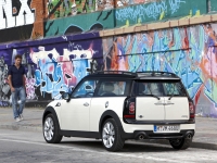 Mini Clubman Cooper S station wagon 3-door (1 generation) 1.6 AT (184hp) basic image, Mini Clubman Cooper S station wagon 3-door (1 generation) 1.6 AT (184hp) basic images, Mini Clubman Cooper S station wagon 3-door (1 generation) 1.6 AT (184hp) basic photos, Mini Clubman Cooper S station wagon 3-door (1 generation) 1.6 AT (184hp) basic photo, Mini Clubman Cooper S station wagon 3-door (1 generation) 1.6 AT (184hp) basic picture, Mini Clubman Cooper S station wagon 3-door (1 generation) 1.6 AT (184hp) basic pictures