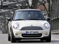 Mini Cooper Hatchback 3-door (2 generation) 1.6 AT (122hp) basic image, Mini Cooper Hatchback 3-door (2 generation) 1.6 AT (122hp) basic images, Mini Cooper Hatchback 3-door (2 generation) 1.6 AT (122hp) basic photos, Mini Cooper Hatchback 3-door (2 generation) 1.6 AT (122hp) basic photo, Mini Cooper Hatchback 3-door (2 generation) 1.6 AT (122hp) basic picture, Mini Cooper Hatchback 3-door (2 generation) 1.6 AT (122hp) basic pictures