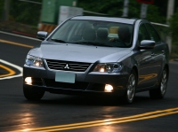 Mitsubishi Lancer Fortis sedan 4-door (7th generation) 2.0 CVT (157 HP) avis, Mitsubishi Lancer Fortis sedan 4-door (7th generation) 2.0 CVT (157 HP) prix, Mitsubishi Lancer Fortis sedan 4-door (7th generation) 2.0 CVT (157 HP) caractéristiques, Mitsubishi Lancer Fortis sedan 4-door (7th generation) 2.0 CVT (157 HP) Fiche, Mitsubishi Lancer Fortis sedan 4-door (7th generation) 2.0 CVT (157 HP) Fiche technique, Mitsubishi Lancer Fortis sedan 4-door (7th generation) 2.0 CVT (157 HP) achat, Mitsubishi Lancer Fortis sedan 4-door (7th generation) 2.0 CVT (157 HP) acheter, Mitsubishi Lancer Fortis sedan 4-door (7th generation) 2.0 CVT (157 HP) Auto