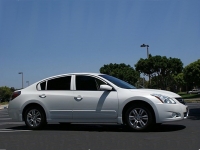 Nissan Altima Sedan (L32) 2.5 CVT (175hp) image, Nissan Altima Sedan (L32) 2.5 CVT (175hp) images, Nissan Altima Sedan (L32) 2.5 CVT (175hp) photos, Nissan Altima Sedan (L32) 2.5 CVT (175hp) photo, Nissan Altima Sedan (L32) 2.5 CVT (175hp) picture, Nissan Altima Sedan (L32) 2.5 CVT (175hp) pictures