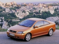 Opel Astra Coupe 2-door (G) 1.8 MT (125 HP) avis, Opel Astra Coupe 2-door (G) 1.8 MT (125 HP) prix, Opel Astra Coupe 2-door (G) 1.8 MT (125 HP) caractéristiques, Opel Astra Coupe 2-door (G) 1.8 MT (125 HP) Fiche, Opel Astra Coupe 2-door (G) 1.8 MT (125 HP) Fiche technique, Opel Astra Coupe 2-door (G) 1.8 MT (125 HP) achat, Opel Astra Coupe 2-door (G) 1.8 MT (125 HP) acheter, Opel Astra Coupe 2-door (G) 1.8 MT (125 HP) Auto