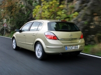 Opel Astra Hatchback 5-door. (H) 1.3 CDTI Easytronic (90hp) image, Opel Astra Hatchback 5-door. (H) 1.3 CDTI Easytronic (90hp) images, Opel Astra Hatchback 5-door. (H) 1.3 CDTI Easytronic (90hp) photos, Opel Astra Hatchback 5-door. (H) 1.3 CDTI Easytronic (90hp) photo, Opel Astra Hatchback 5-door. (H) 1.3 CDTI Easytronic (90hp) picture, Opel Astra Hatchback 5-door. (H) 1.3 CDTI Easytronic (90hp) pictures