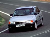 Opel Astra Sedan (F) AT 1.8 (90 HP) avis, Opel Astra Sedan (F) AT 1.8 (90 HP) prix, Opel Astra Sedan (F) AT 1.8 (90 HP) caractéristiques, Opel Astra Sedan (F) AT 1.8 (90 HP) Fiche, Opel Astra Sedan (F) AT 1.8 (90 HP) Fiche technique, Opel Astra Sedan (F) AT 1.8 (90 HP) achat, Opel Astra Sedan (F) AT 1.8 (90 HP) acheter, Opel Astra Sedan (F) AT 1.8 (90 HP) Auto