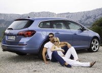 Opel Astra Sports Tourer wagon (J) 2.0 CDTI AT (160hp) image, Opel Astra Sports Tourer wagon (J) 2.0 CDTI AT (160hp) images, Opel Astra Sports Tourer wagon (J) 2.0 CDTI AT (160hp) photos, Opel Astra Sports Tourer wagon (J) 2.0 CDTI AT (160hp) photo, Opel Astra Sports Tourer wagon (J) 2.0 CDTI AT (160hp) picture, Opel Astra Sports Tourer wagon (J) 2.0 CDTI AT (160hp) pictures