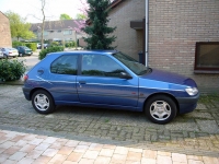 Peugeot 306 Hatchback 3-door (1 generation) 1.6 MT (89hp) image, Peugeot 306 Hatchback 3-door (1 generation) 1.6 MT (89hp) images, Peugeot 306 Hatchback 3-door (1 generation) 1.6 MT (89hp) photos, Peugeot 306 Hatchback 3-door (1 generation) 1.6 MT (89hp) photo, Peugeot 306 Hatchback 3-door (1 generation) 1.6 MT (89hp) picture, Peugeot 306 Hatchback 3-door (1 generation) 1.6 MT (89hp) pictures