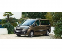 Peugeot Expert Van (2 generation) 1.6 HDi MT (90 HP) Active (2013) image, Peugeot Expert Van (2 generation) 1.6 HDi MT (90 HP) Active (2013) images, Peugeot Expert Van (2 generation) 1.6 HDi MT (90 HP) Active (2013) photos, Peugeot Expert Van (2 generation) 1.6 HDi MT (90 HP) Active (2013) photo, Peugeot Expert Van (2 generation) 1.6 HDi MT (90 HP) Active (2013) picture, Peugeot Expert Van (2 generation) 1.6 HDi MT (90 HP) Active (2013) pictures