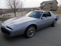 Pontiac Firebird Coupe 2-door (3 generation) 2.5 5MT (95hp) image, Pontiac Firebird Coupe 2-door (3 generation) 2.5 5MT (95hp) images, Pontiac Firebird Coupe 2-door (3 generation) 2.5 5MT (95hp) photos, Pontiac Firebird Coupe 2-door (3 generation) 2.5 5MT (95hp) photo, Pontiac Firebird Coupe 2-door (3 generation) 2.5 5MT (95hp) picture, Pontiac Firebird Coupe 2-door (3 generation) 2.5 5MT (95hp) pictures