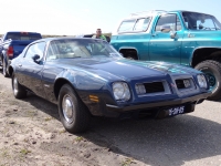 Pontiac Firebird Esprit coupe 2-door (2 generation) 5.7 3MT (170hp) image, Pontiac Firebird Esprit coupe 2-door (2 generation) 5.7 3MT (170hp) images, Pontiac Firebird Esprit coupe 2-door (2 generation) 5.7 3MT (170hp) photos, Pontiac Firebird Esprit coupe 2-door (2 generation) 5.7 3MT (170hp) photo, Pontiac Firebird Esprit coupe 2-door (2 generation) 5.7 3MT (170hp) picture, Pontiac Firebird Esprit coupe 2-door (2 generation) 5.7 3MT (170hp) pictures