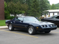 Pontiac Firebird Formula coupe 2-door (2 generation) 4.9 Turbo MT (210hp) image, Pontiac Firebird Formula coupe 2-door (2 generation) 4.9 Turbo MT (210hp) images, Pontiac Firebird Formula coupe 2-door (2 generation) 4.9 Turbo MT (210hp) photos, Pontiac Firebird Formula coupe 2-door (2 generation) 4.9 Turbo MT (210hp) photo, Pontiac Firebird Formula coupe 2-door (2 generation) 4.9 Turbo MT (210hp) picture, Pontiac Firebird Formula coupe 2-door (2 generation) 4.9 Turbo MT (210hp) pictures