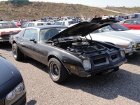 Pontiac Firebird Formula coupe 2-door (2 generation) 5.7 3MT (170hp) image, Pontiac Firebird Formula coupe 2-door (2 generation) 5.7 3MT (170hp) images, Pontiac Firebird Formula coupe 2-door (2 generation) 5.7 3MT (170hp) photos, Pontiac Firebird Formula coupe 2-door (2 generation) 5.7 3MT (170hp) photo, Pontiac Firebird Formula coupe 2-door (2 generation) 5.7 3MT (170hp) picture, Pontiac Firebird Formula coupe 2-door (2 generation) 5.7 3MT (170hp) pictures