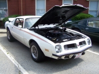 Pontiac Firebird Formula coupe 2-door (2 generation) 6.6 3MT (190hp) image, Pontiac Firebird Formula coupe 2-door (2 generation) 6.6 3MT (190hp) images, Pontiac Firebird Formula coupe 2-door (2 generation) 6.6 3MT (190hp) photos, Pontiac Firebird Formula coupe 2-door (2 generation) 6.6 3MT (190hp) photo, Pontiac Firebird Formula coupe 2-door (2 generation) 6.6 3MT (190hp) picture, Pontiac Firebird Formula coupe 2-door (2 generation) 6.6 3MT (190hp) pictures