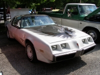 Pontiac Firebird Trans Am T-Targa Roof (2 generation) 4.9 Turbo MT (210hp) image, Pontiac Firebird Trans Am T-Targa Roof (2 generation) 4.9 Turbo MT (210hp) images, Pontiac Firebird Trans Am T-Targa Roof (2 generation) 4.9 Turbo MT (210hp) photos, Pontiac Firebird Trans Am T-Targa Roof (2 generation) 4.9 Turbo MT (210hp) photo, Pontiac Firebird Trans Am T-Targa Roof (2 generation) 4.9 Turbo MT (210hp) picture, Pontiac Firebird Trans Am T-Targa Roof (2 generation) 4.9 Turbo MT (210hp) pictures