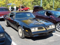 Pontiac Firebird Trans Am with 2-door (2 generation) 6.6 MT (223hp) image, Pontiac Firebird Trans Am with 2-door (2 generation) 6.6 MT (223hp) images, Pontiac Firebird Trans Am with 2-door (2 generation) 6.6 MT (223hp) photos, Pontiac Firebird Trans Am with 2-door (2 generation) 6.6 MT (223hp) photo, Pontiac Firebird Trans Am with 2-door (2 generation) 6.6 MT (223hp) picture, Pontiac Firebird Trans Am with 2-door (2 generation) 6.6 MT (223hp) pictures