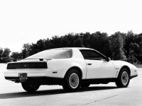 Pontiac Firebird Trans Am with 2-door (3 generation) 5.0 MT (147 HP) image, Pontiac Firebird Trans Am with 2-door (3 generation) 5.0 MT (147 HP) images, Pontiac Firebird Trans Am with 2-door (3 generation) 5.0 MT (147 HP) photos, Pontiac Firebird Trans Am with 2-door (3 generation) 5.0 MT (147 HP) photo, Pontiac Firebird Trans Am with 2-door (3 generation) 5.0 MT (147 HP) picture, Pontiac Firebird Trans Am with 2-door (3 generation) 5.0 MT (147 HP) pictures