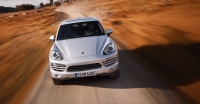 Porsche Cayenne Crossover (958) S Hybrid 3.0 Tiptronic AWD (380hp) basic image, Porsche Cayenne Crossover (958) S Hybrid 3.0 Tiptronic AWD (380hp) basic images, Porsche Cayenne Crossover (958) S Hybrid 3.0 Tiptronic AWD (380hp) basic photos, Porsche Cayenne Crossover (958) S Hybrid 3.0 Tiptronic AWD (380hp) basic photo, Porsche Cayenne Crossover (958) S Hybrid 3.0 Tiptronic AWD (380hp) basic picture, Porsche Cayenne Crossover (958) S Hybrid 3.0 Tiptronic AWD (380hp) basic pictures