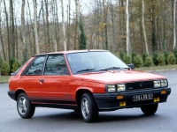 Renault 11 Hatchback 3-door (1 generation) 1.1 MT (48hp) image, Renault 11 Hatchback 3-door (1 generation) 1.1 MT (48hp) images, Renault 11 Hatchback 3-door (1 generation) 1.1 MT (48hp) photos, Renault 11 Hatchback 3-door (1 generation) 1.1 MT (48hp) photo, Renault 11 Hatchback 3-door (1 generation) 1.1 MT (48hp) picture, Renault 11 Hatchback 3-door (1 generation) 1.1 MT (48hp) pictures