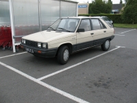 Renault 11 Hatchback 5-door. (1 generation) 1.4 MT image, Renault 11 Hatchback 5-door. (1 generation) 1.4 MT images, Renault 11 Hatchback 5-door. (1 generation) 1.4 MT photos, Renault 11 Hatchback 5-door. (1 generation) 1.4 MT photo, Renault 11 Hatchback 5-door. (1 generation) 1.4 MT picture, Renault 11 Hatchback 5-door. (1 generation) 1.4 MT pictures