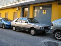 Renault 11 Hatchback 5-door. (1 generation) 1.4 MT (60 HP) image, Renault 11 Hatchback 5-door. (1 generation) 1.4 MT (60 HP) images, Renault 11 Hatchback 5-door. (1 generation) 1.4 MT (60 HP) photos, Renault 11 Hatchback 5-door. (1 generation) 1.4 MT (60 HP) photo, Renault 11 Hatchback 5-door. (1 generation) 1.4 MT (60 HP) picture, Renault 11 Hatchback 5-door. (1 generation) 1.4 MT (60 HP) pictures