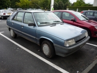 Renault 11 Hatchback 5-door. (2 generation) 1.2 MT (55hp) image, Renault 11 Hatchback 5-door. (2 generation) 1.2 MT (55hp) images, Renault 11 Hatchback 5-door. (2 generation) 1.2 MT (55hp) photos, Renault 11 Hatchback 5-door. (2 generation) 1.2 MT (55hp) photo, Renault 11 Hatchback 5-door. (2 generation) 1.2 MT (55hp) picture, Renault 11 Hatchback 5-door. (2 generation) 1.2 MT (55hp) pictures