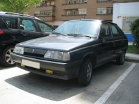 Renault 11 Hatchback 5-door. (2 generation) 1.2 MT (55hp) avis, Renault 11 Hatchback 5-door. (2 generation) 1.2 MT (55hp) prix, Renault 11 Hatchback 5-door. (2 generation) 1.2 MT (55hp) caractéristiques, Renault 11 Hatchback 5-door. (2 generation) 1.2 MT (55hp) Fiche, Renault 11 Hatchback 5-door. (2 generation) 1.2 MT (55hp) Fiche technique, Renault 11 Hatchback 5-door. (2 generation) 1.2 MT (55hp) achat, Renault 11 Hatchback 5-door. (2 generation) 1.2 MT (55hp) acheter, Renault 11 Hatchback 5-door. (2 generation) 1.2 MT (55hp) Auto