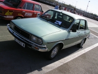 Renault 12 Sedan (1 generation) 1.3 MT (61hp) image, Renault 12 Sedan (1 generation) 1.3 MT (61hp) images, Renault 12 Sedan (1 generation) 1.3 MT (61hp) photos, Renault 12 Sedan (1 generation) 1.3 MT (61hp) photo, Renault 12 Sedan (1 generation) 1.3 MT (61hp) picture, Renault 12 Sedan (1 generation) 1.3 MT (61hp) pictures