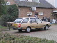 Renault 18 Estate (1 generation) 2.0 MT (106hp) image, Renault 18 Estate (1 generation) 2.0 MT (106hp) images, Renault 18 Estate (1 generation) 2.0 MT (106hp) photos, Renault 18 Estate (1 generation) 2.0 MT (106hp) photo, Renault 18 Estate (1 generation) 2.0 MT (106hp) picture, Renault 18 Estate (1 generation) 2.0 MT (106hp) pictures