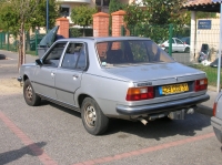 Renault 18 Sedan (1 generation) 1.4 MT (64hp) image, Renault 18 Sedan (1 generation) 1.4 MT (64hp) images, Renault 18 Sedan (1 generation) 1.4 MT (64hp) photos, Renault 18 Sedan (1 generation) 1.4 MT (64hp) photo, Renault 18 Sedan (1 generation) 1.4 MT (64hp) picture, Renault 18 Sedan (1 generation) 1.4 MT (64hp) pictures