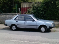 Renault 18 Sedan (1 generation) 1.4 MT (64hp) image, Renault 18 Sedan (1 generation) 1.4 MT (64hp) images, Renault 18 Sedan (1 generation) 1.4 MT (64hp) photos, Renault 18 Sedan (1 generation) 1.4 MT (64hp) photo, Renault 18 Sedan (1 generation) 1.4 MT (64hp) picture, Renault 18 Sedan (1 generation) 1.4 MT (64hp) pictures