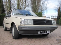 Renault 18 Sedan (1 generation) 1.4 MT (64hp) image, Renault 18 Sedan (1 generation) 1.4 MT (64hp) images, Renault 18 Sedan (1 generation) 1.4 MT (64hp) photos, Renault 18 Sedan (1 generation) 1.4 MT (64hp) photo, Renault 18 Sedan (1 generation) 1.4 MT (64hp) picture, Renault 18 Sedan (1 generation) 1.4 MT (64hp) pictures