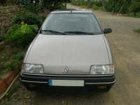 Renault 19 Hatchback (1 generation) 1.8 AT (95hp) image, Renault 19 Hatchback (1 generation) 1.8 AT (95hp) images, Renault 19 Hatchback (1 generation) 1.8 AT (95hp) photos, Renault 19 Hatchback (1 generation) 1.8 AT (95hp) photo, Renault 19 Hatchback (1 generation) 1.8 AT (95hp) picture, Renault 19 Hatchback (1 generation) 1.8 AT (95hp) pictures