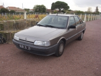 Renault 21 Sedan (1 generation) 2.0 T MT Quadra (162hp) image, Renault 21 Sedan (1 generation) 2.0 T MT Quadra (162hp) images, Renault 21 Sedan (1 generation) 2.0 T MT Quadra (162hp) photos, Renault 21 Sedan (1 generation) 2.0 T MT Quadra (162hp) photo, Renault 21 Sedan (1 generation) 2.0 T MT Quadra (162hp) picture, Renault 21 Sedan (1 generation) 2.0 T MT Quadra (162hp) pictures