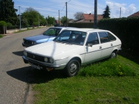 Renault 30 Hatchback (1 generation) 2.7 MT (133 HP) image, Renault 30 Hatchback (1 generation) 2.7 MT (133 HP) images, Renault 30 Hatchback (1 generation) 2.7 MT (133 HP) photos, Renault 30 Hatchback (1 generation) 2.7 MT (133 HP) photo, Renault 30 Hatchback (1 generation) 2.7 MT (133 HP) picture, Renault 30 Hatchback (1 generation) 2.7 MT (133 HP) pictures