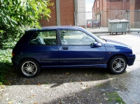 Renault Clio Hatchback 3-door (1 generation) 1.4 AT (80 HP) image, Renault Clio Hatchback 3-door (1 generation) 1.4 AT (80 HP) images, Renault Clio Hatchback 3-door (1 generation) 1.4 AT (80 HP) photos, Renault Clio Hatchback 3-door (1 generation) 1.4 AT (80 HP) photo, Renault Clio Hatchback 3-door (1 generation) 1.4 AT (80 HP) picture, Renault Clio Hatchback 3-door (1 generation) 1.4 AT (80 HP) pictures