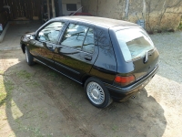 Renault Clio Hatchback 5-door. (1 generation) 1.8 MT (95 HP) image, Renault Clio Hatchback 5-door. (1 generation) 1.8 MT (95 HP) images, Renault Clio Hatchback 5-door. (1 generation) 1.8 MT (95 HP) photos, Renault Clio Hatchback 5-door. (1 generation) 1.8 MT (95 HP) photo, Renault Clio Hatchback 5-door. (1 generation) 1.8 MT (95 HP) picture, Renault Clio Hatchback 5-door. (1 generation) 1.8 MT (95 HP) pictures