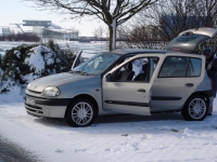 Renault Clio Hatchback 5-door. (2 generation) 1.4 MT (75hp) image, Renault Clio Hatchback 5-door. (2 generation) 1.4 MT (75hp) images, Renault Clio Hatchback 5-door. (2 generation) 1.4 MT (75hp) photos, Renault Clio Hatchback 5-door. (2 generation) 1.4 MT (75hp) photo, Renault Clio Hatchback 5-door. (2 generation) 1.4 MT (75hp) picture, Renault Clio Hatchback 5-door. (2 generation) 1.4 MT (75hp) pictures