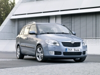 Skoda Fabia station Wagon 5-door (5J) 1.2 MT (60 HP) image, Skoda Fabia station Wagon 5-door (5J) 1.2 MT (60 HP) images, Skoda Fabia station Wagon 5-door (5J) 1.2 MT (60 HP) photos, Skoda Fabia station Wagon 5-door (5J) 1.2 MT (60 HP) photo, Skoda Fabia station Wagon 5-door (5J) 1.2 MT (60 HP) picture, Skoda Fabia station Wagon 5-door (5J) 1.2 MT (60 HP) pictures