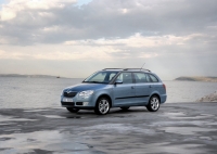 Skoda Fabia station Wagon 5-door (5J) 1.2 MT (60 HP) image, Skoda Fabia station Wagon 5-door (5J) 1.2 MT (60 HP) images, Skoda Fabia station Wagon 5-door (5J) 1.2 MT (60 HP) photos, Skoda Fabia station Wagon 5-door (5J) 1.2 MT (60 HP) photo, Skoda Fabia station Wagon 5-door (5J) 1.2 MT (60 HP) picture, Skoda Fabia station Wagon 5-door (5J) 1.2 MT (60 HP) pictures