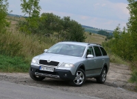 Skoda Octavia Scout universal 5-door (2 generation) 2.0 FSI MT 4x4 (150 HP) image, Skoda Octavia Scout universal 5-door (2 generation) 2.0 FSI MT 4x4 (150 HP) images, Skoda Octavia Scout universal 5-door (2 generation) 2.0 FSI MT 4x4 (150 HP) photos, Skoda Octavia Scout universal 5-door (2 generation) 2.0 FSI MT 4x4 (150 HP) photo, Skoda Octavia Scout universal 5-door (2 generation) 2.0 FSI MT 4x4 (150 HP) picture, Skoda Octavia Scout universal 5-door (2 generation) 2.0 FSI MT 4x4 (150 HP) pictures