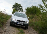 Skoda Octavia Scout universal 5-door (2 generation) 2.0 FSI MT 4x4 (150 HP) avis, Skoda Octavia Scout universal 5-door (2 generation) 2.0 FSI MT 4x4 (150 HP) prix, Skoda Octavia Scout universal 5-door (2 generation) 2.0 FSI MT 4x4 (150 HP) caractéristiques, Skoda Octavia Scout universal 5-door (2 generation) 2.0 FSI MT 4x4 (150 HP) Fiche, Skoda Octavia Scout universal 5-door (2 generation) 2.0 FSI MT 4x4 (150 HP) Fiche technique, Skoda Octavia Scout universal 5-door (2 generation) 2.0 FSI MT 4x4 (150 HP) achat, Skoda Octavia Scout universal 5-door (2 generation) 2.0 FSI MT 4x4 (150 HP) acheter, Skoda Octavia Scout universal 5-door (2 generation) 2.0 FSI MT 4x4 (150 HP) Auto